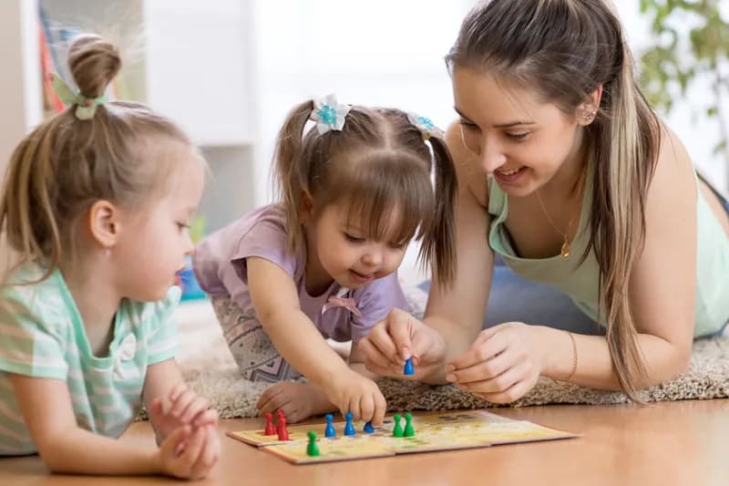Jakie gry rodzinne wybrać, aby zapewnić świetną zabawę dla wszystkich?